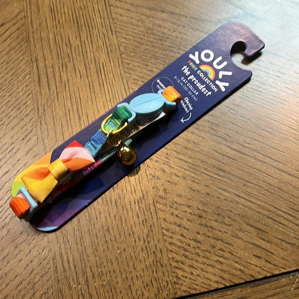 Youly Pride Cat Collar NWT